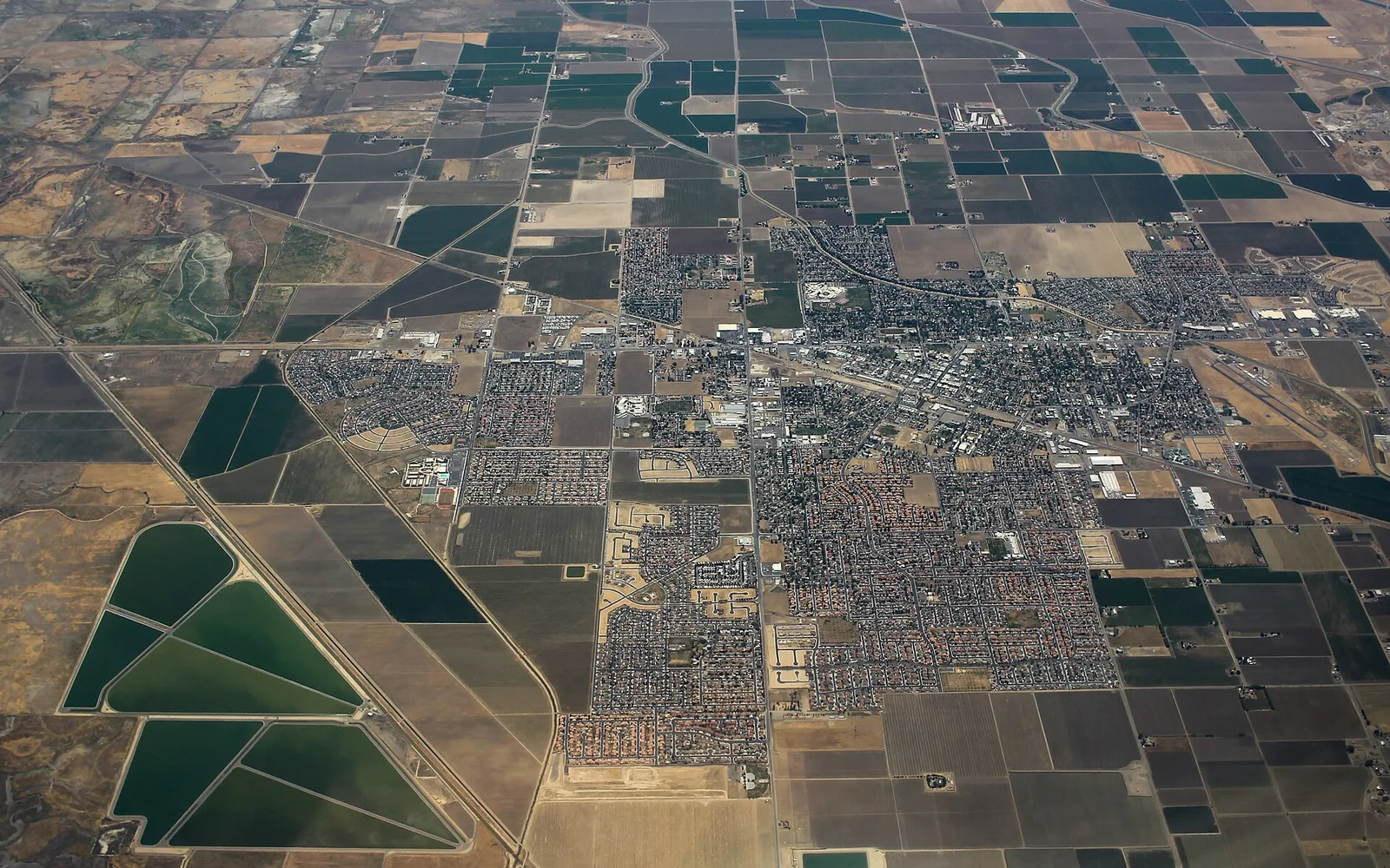 Aerial view of Los Banos, California and its surrounding agricultural fields